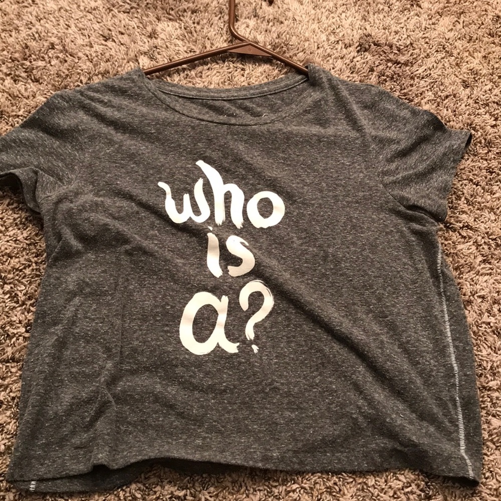 Pretty Little Liars ‘Who is A’ Crop